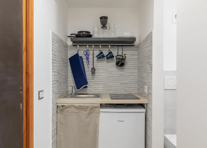 Iflat Small Studio In The Heart Of Trastevere * Rome